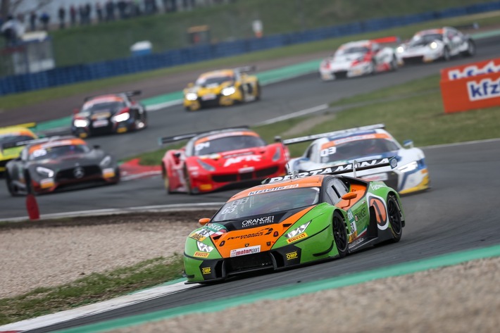 ADAC GT Masters – Volles Feld zum Saisonstart