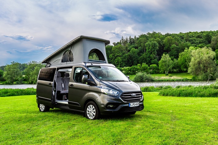 big nugget und flexibus ford praesentiert zwei weltpremieren auf dem caravan salon - Big Nugget und Flexibus – Ford präsentiert zwei Weltpremieren auf dem Caravan Salon